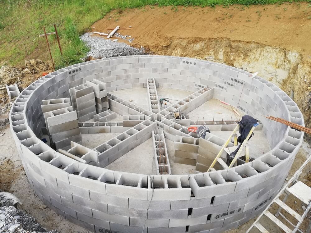 Fosses et radiers pour silos à maïs à Guiche