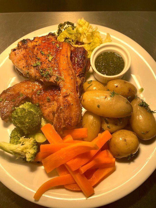 Great Food at The Lairds Inn and Tapas Bar Great Food at The Lairds Inn and Tapas Bar