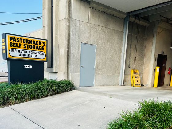 Pasternack's Self Storage — Metairie, LA — Pasternack's Mini Storage Pasternack's Self Storage — Metairie, LA — Pasternack's Mini Storage