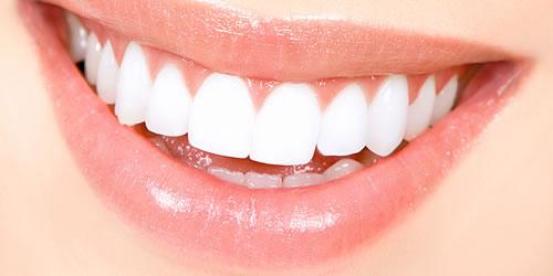 Dentist in Chester, VA: Porcelain veneers, a service our dentist office provides