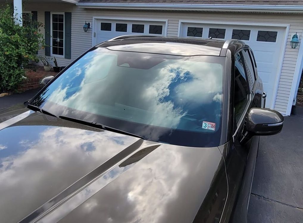 Mobile Windshield Replacement Service in Roanoke, VA