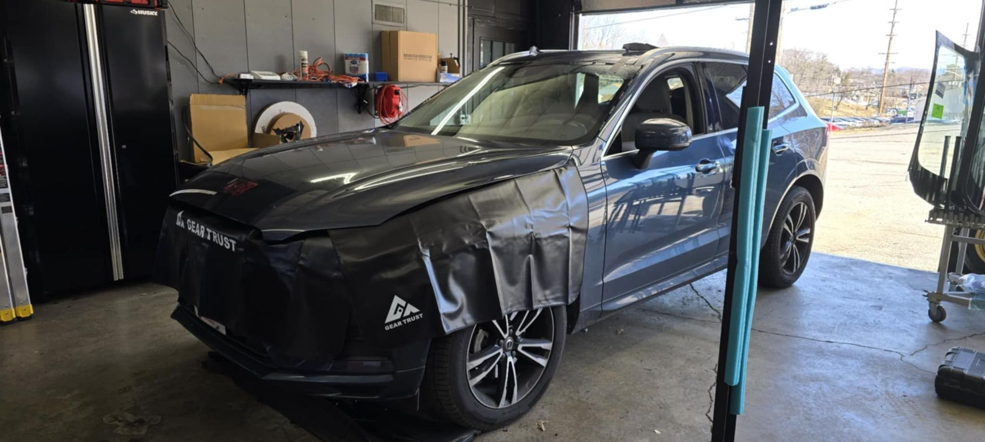 Auto glass shop in Roanoke, VA Auto glass shop in Roanoke, VA