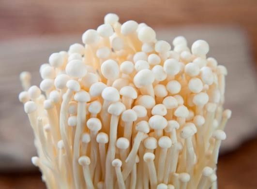 Enoki Blanco