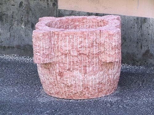 pietra rosa