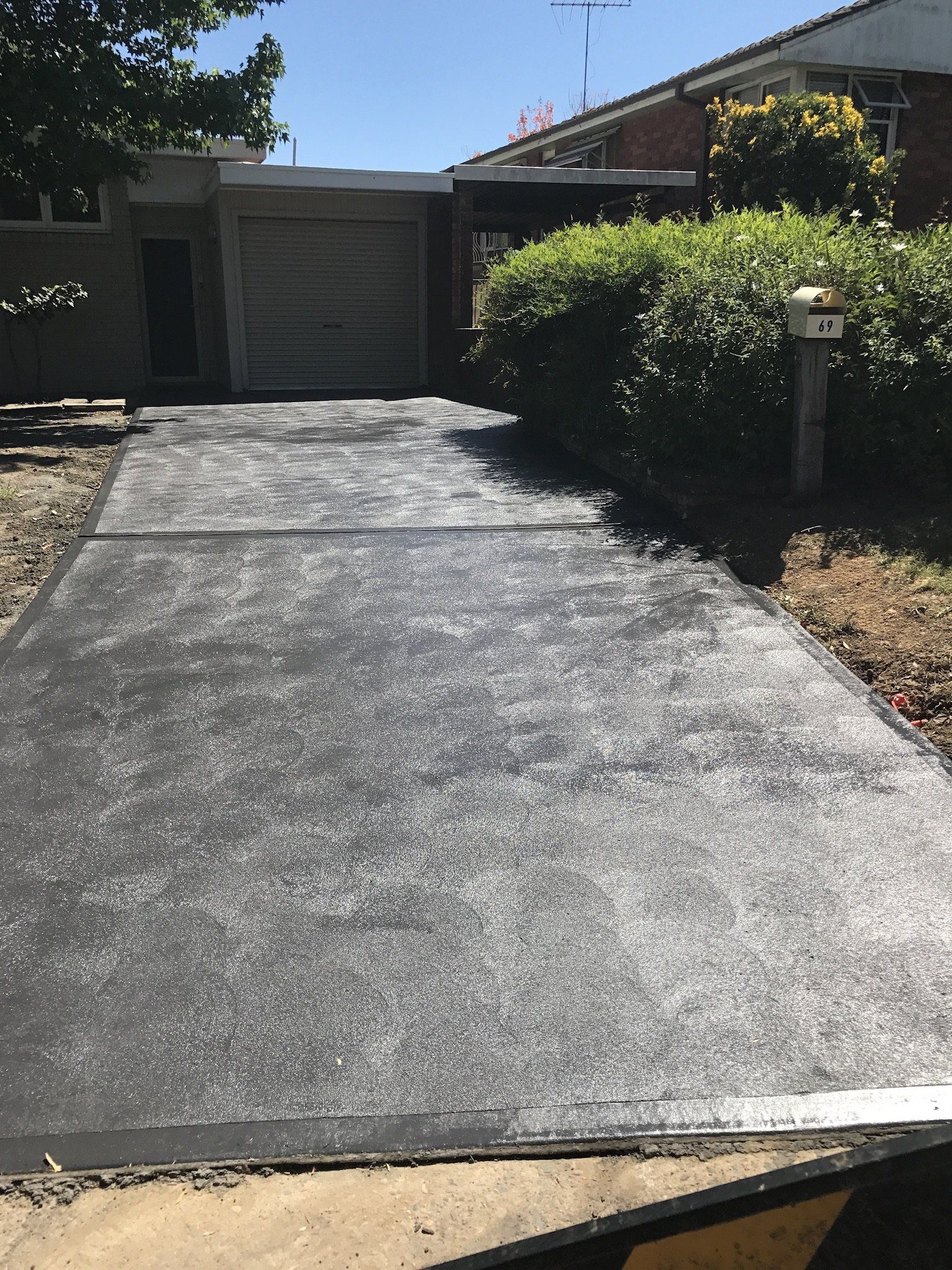 New Asphalt Driveway - Windsor, NSW - D & M Concrete Services