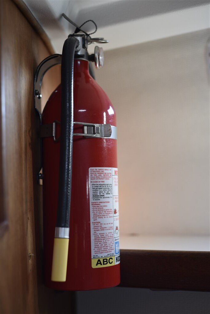 Catalina Morgan 41 Classic forward cabin fire extinguisher