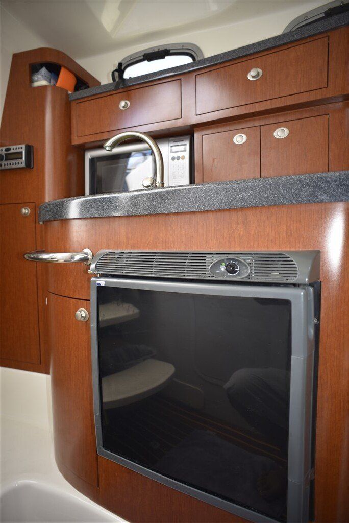 Boston Whaler 305 Conquest oven