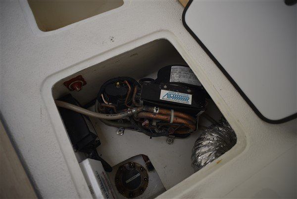 Voyage 480 interior