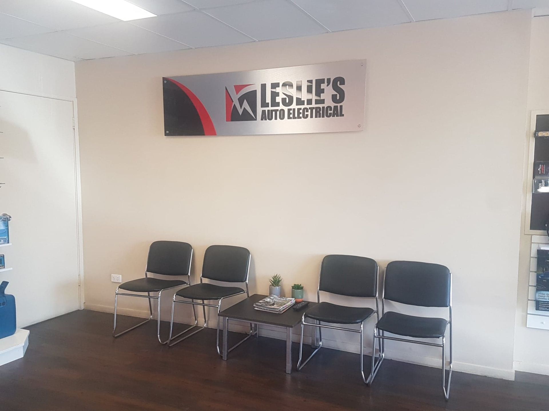 Sitting Area — Townsville, QLD — Leslie's Auto Electrical & Air-Conditioning Sitting Area — Townsville, QLD — Leslie's Auto Electrical & Air-Conditioning