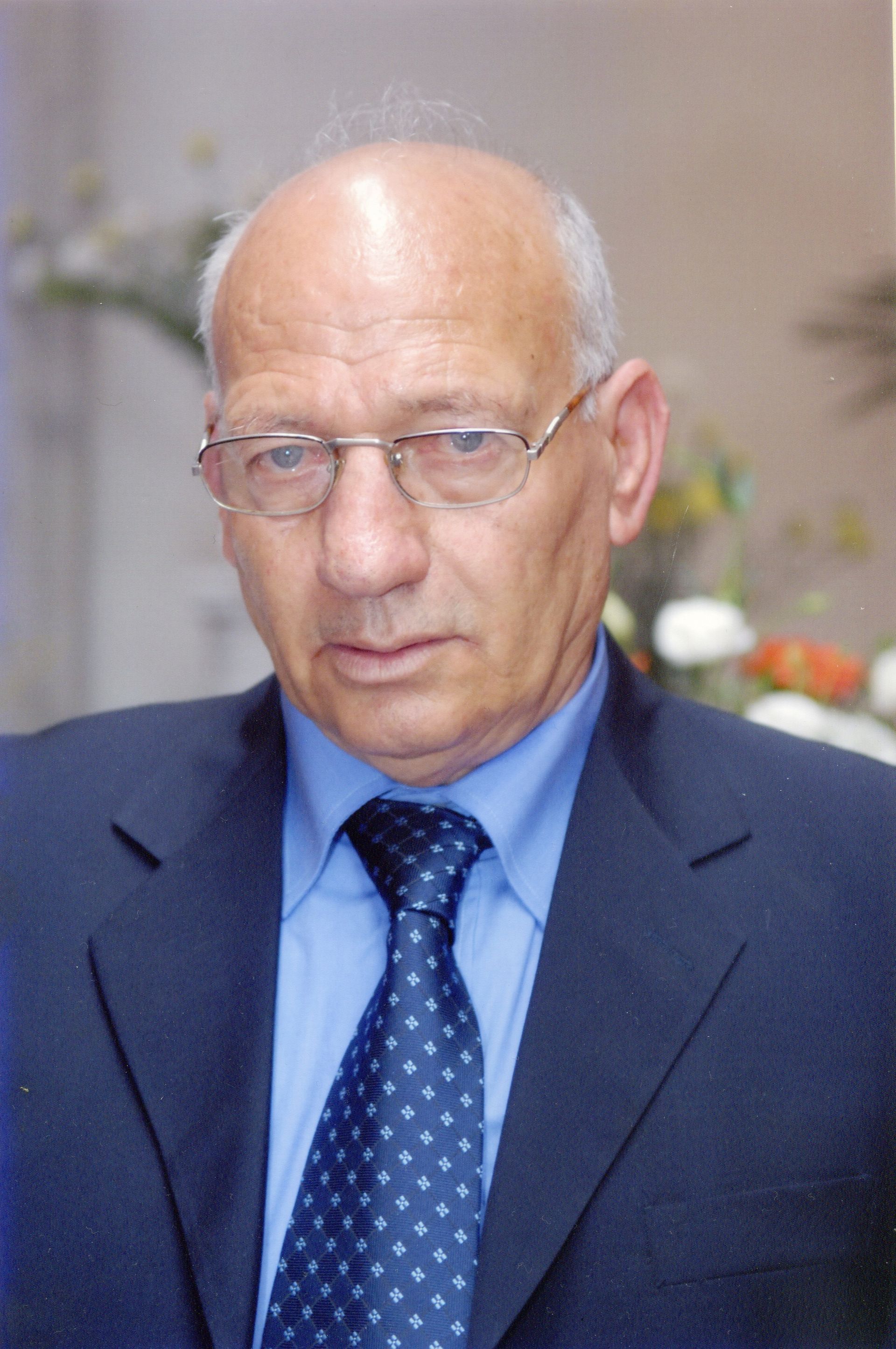 necrologio Leonardo Farina