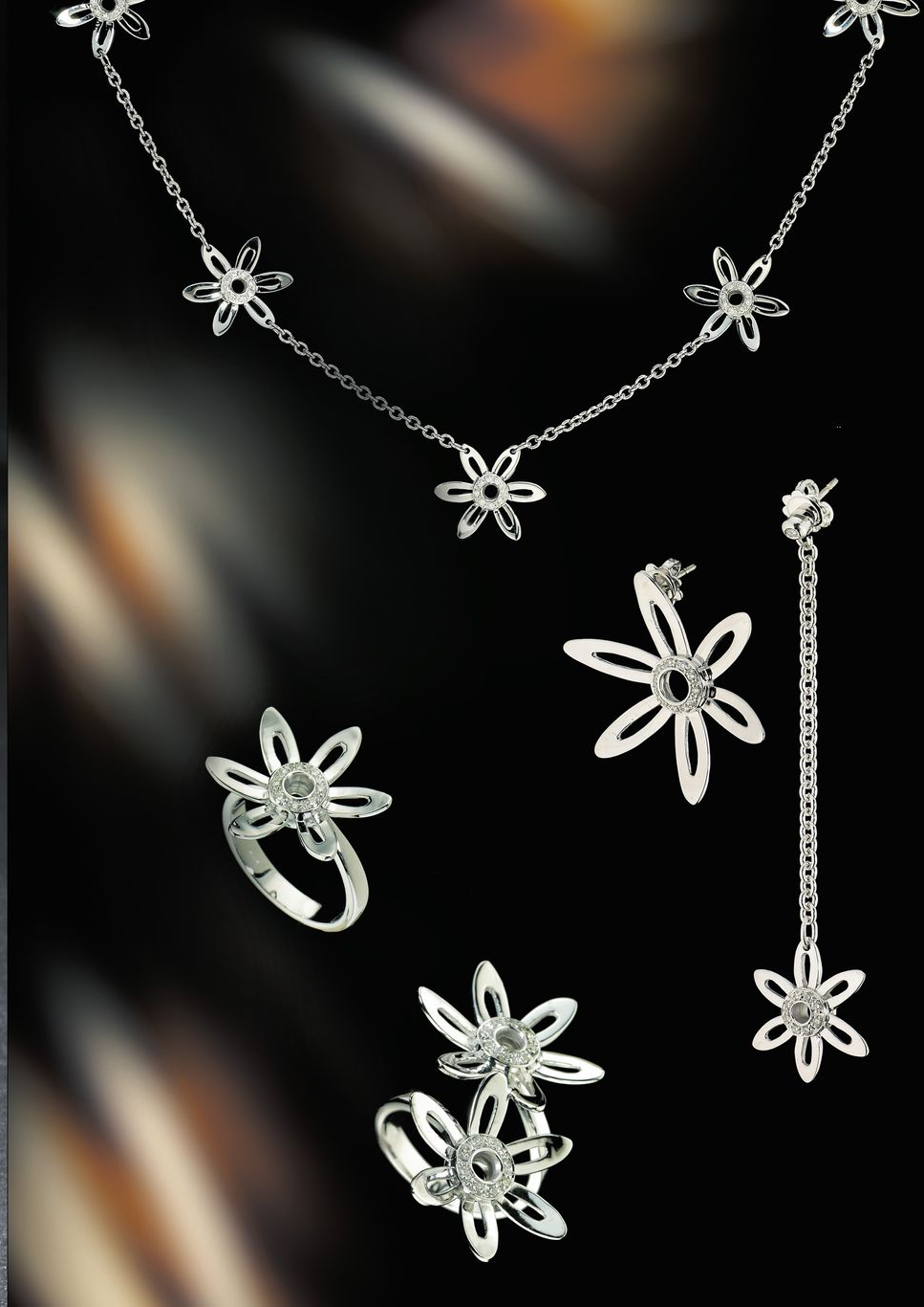 COLLANA CON PENDENTE E ORECCHINI  ORO  BIANCO 18K  