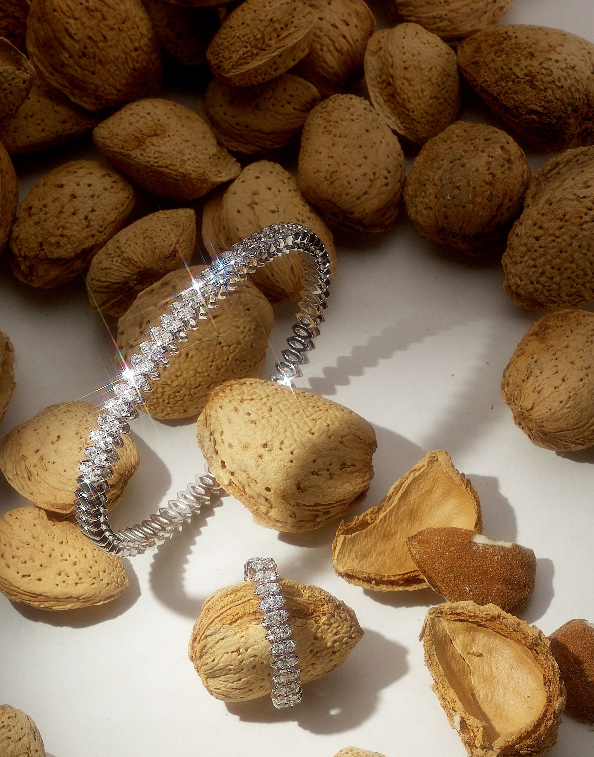 BRACCIALE TENNIS 18 KT ORO BIANCO DIAMANTI NATURALI  E ANELLO IN PARURE
