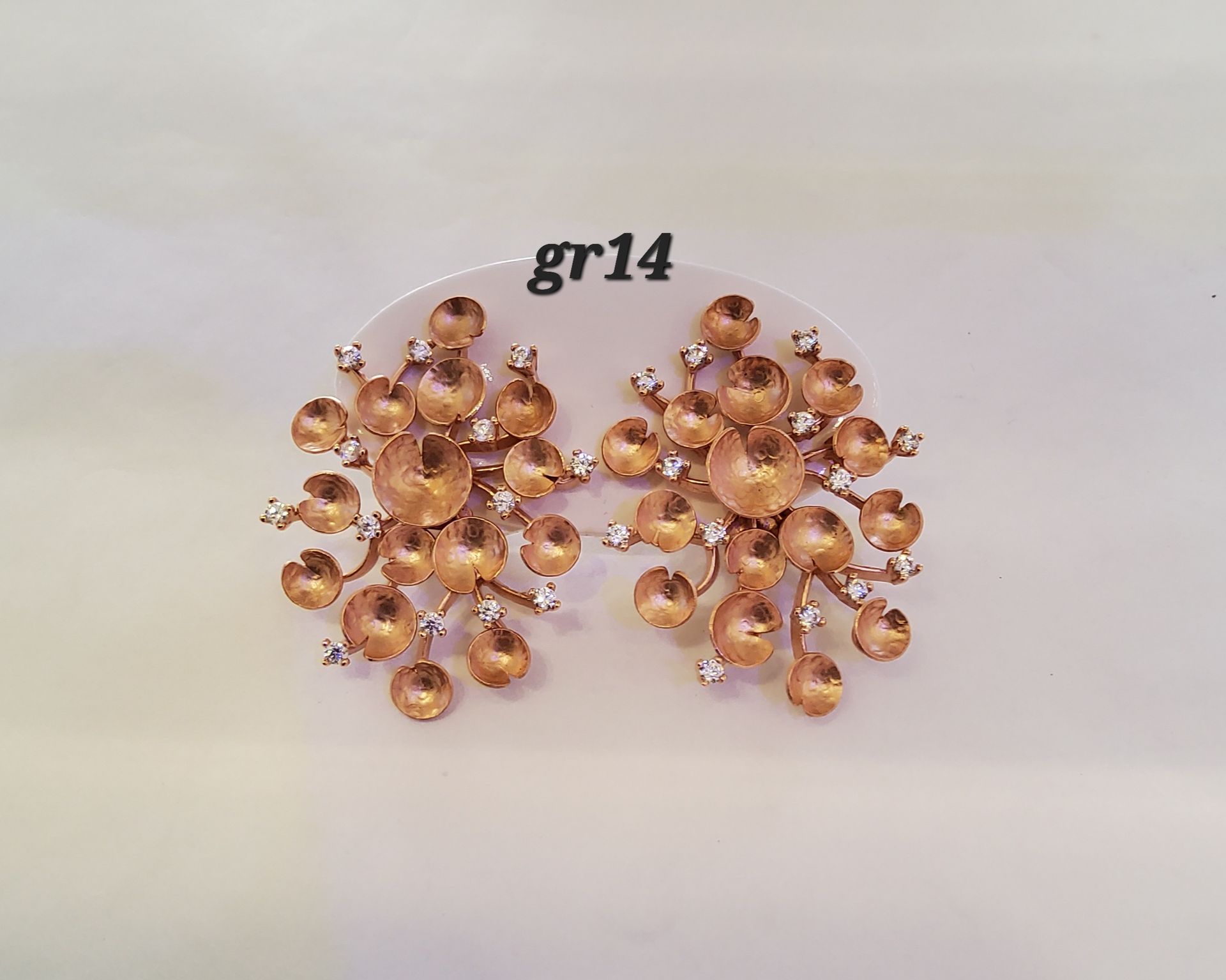ORECCHINI PENDENTI ORO 18K E PIETRE