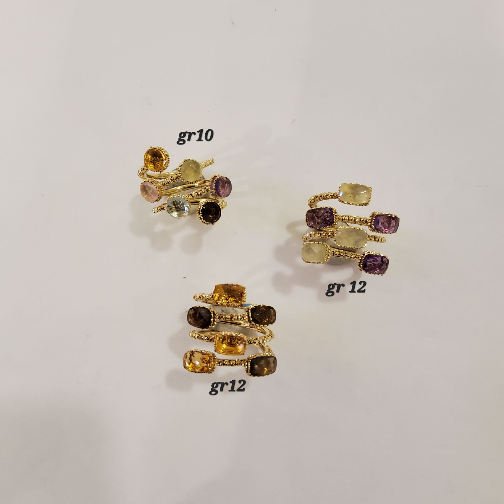 ANELLI CON PIETRE SEMIPREZIOSE ORO GIALLO 18K