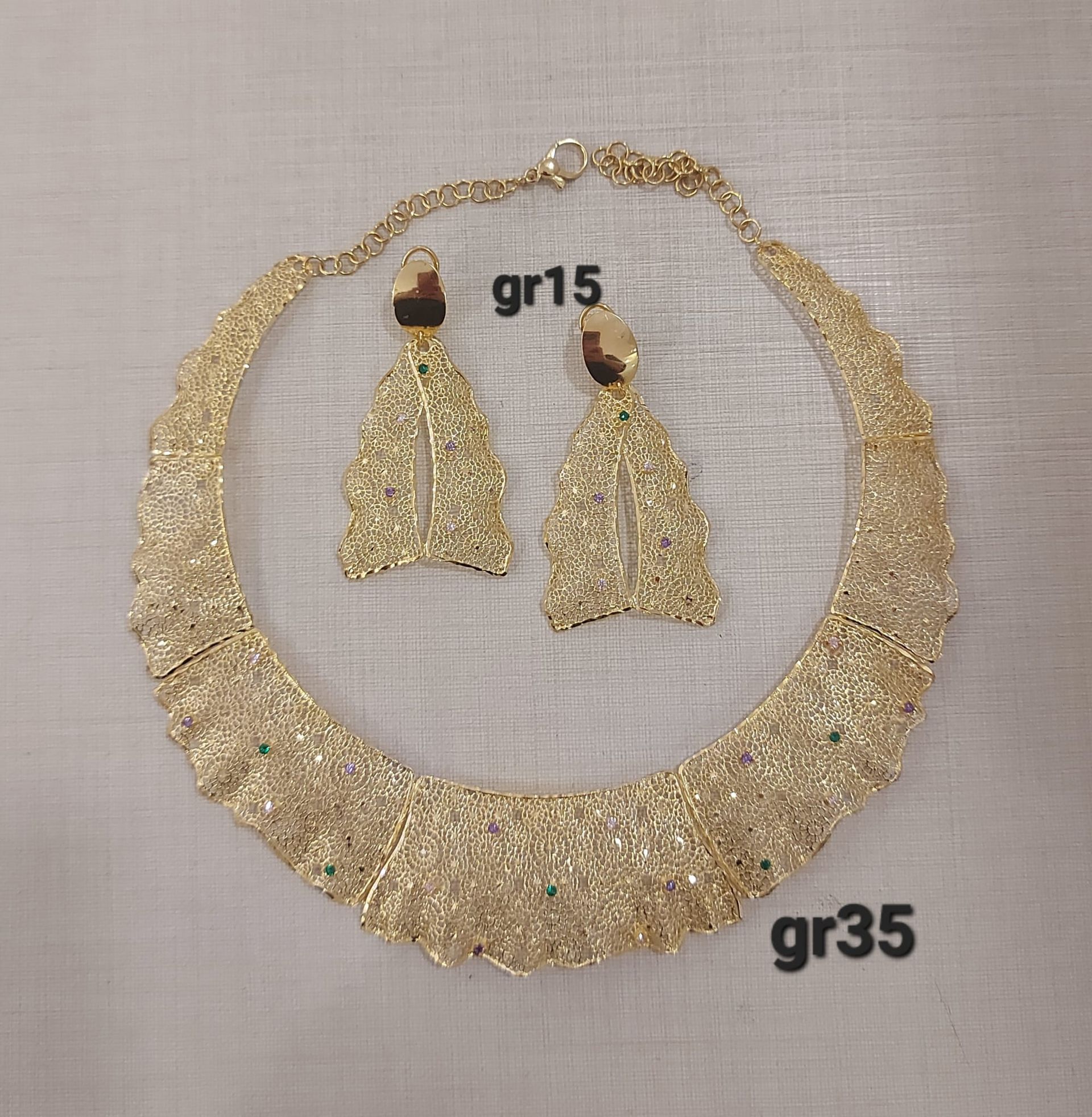 PAURE 18 KT CON COLLANA E ORECCHINI 