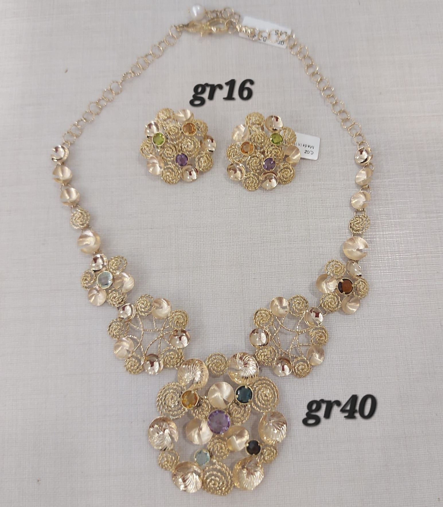 PAURE 18 KT CON COLLANA E ORECCHINI 