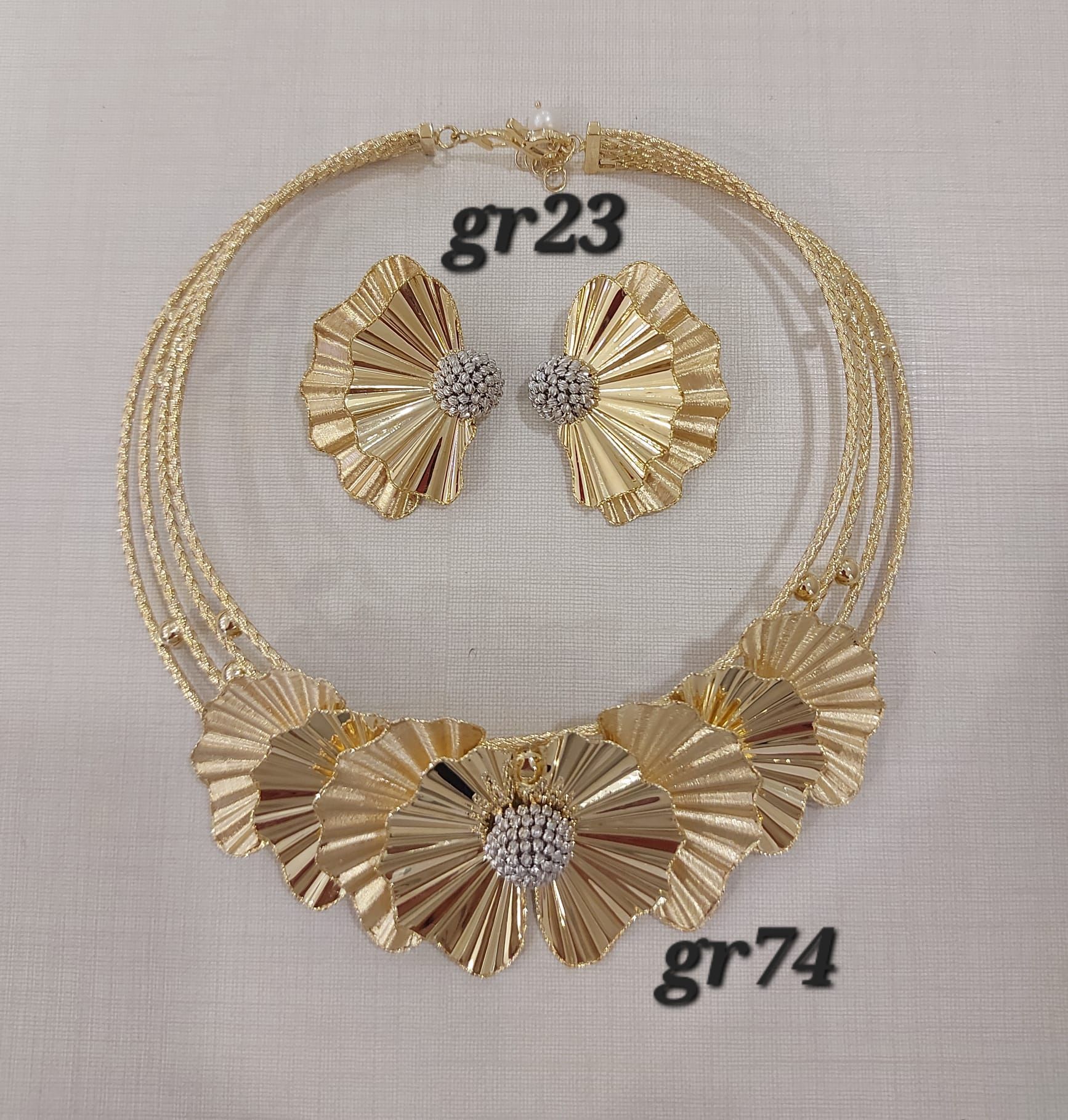PARURE ORO 18KT COLLANA E ORECCHINI 