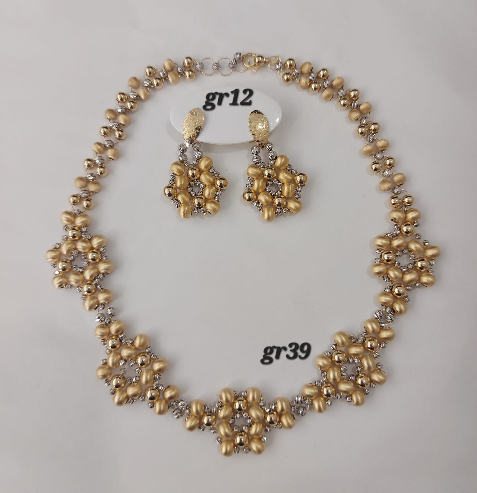 PARURE CON ORECCHINI  ORO 18K  BIANCO E GIALLO