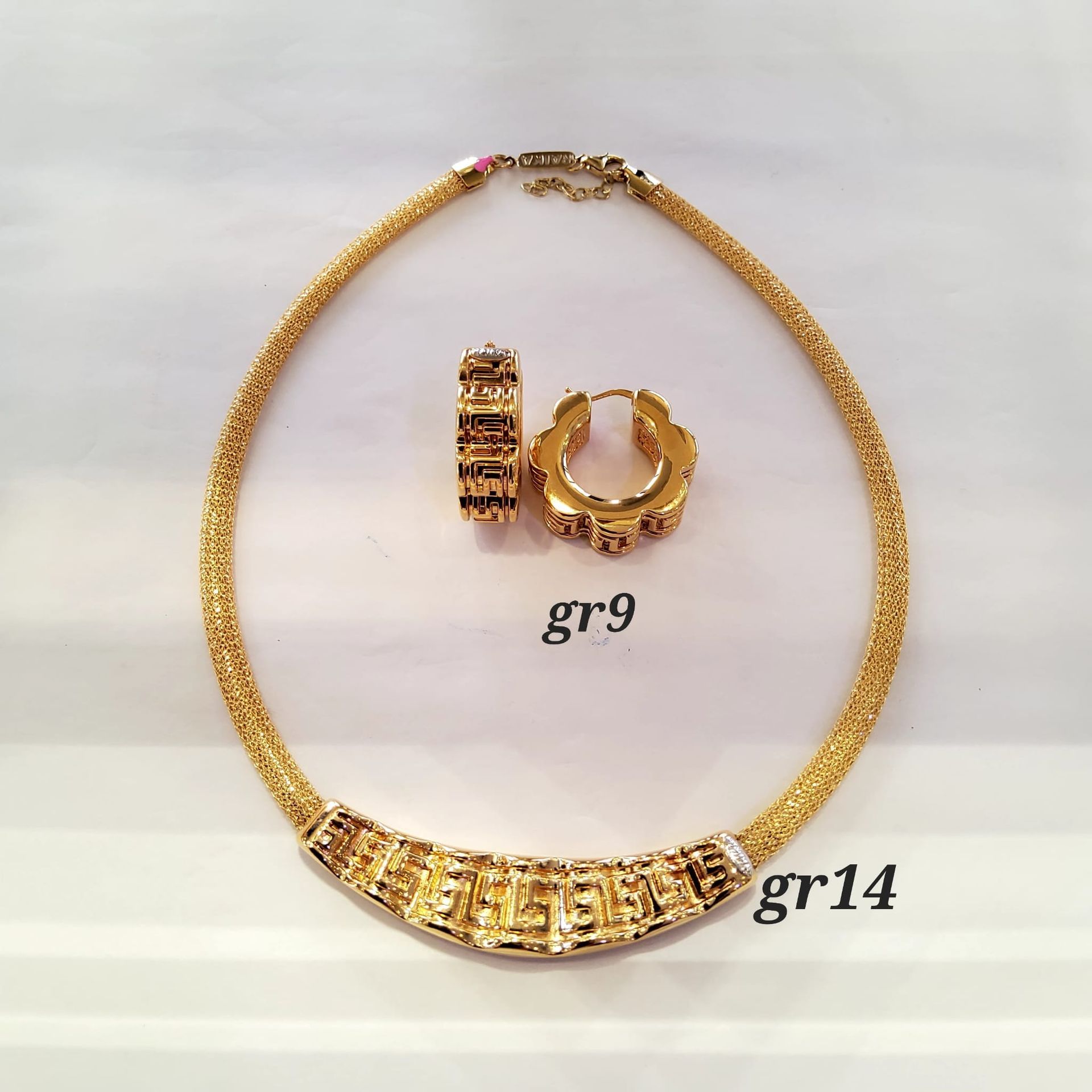PARURE CON ORECCHINI  ORO 18K  GIALLO