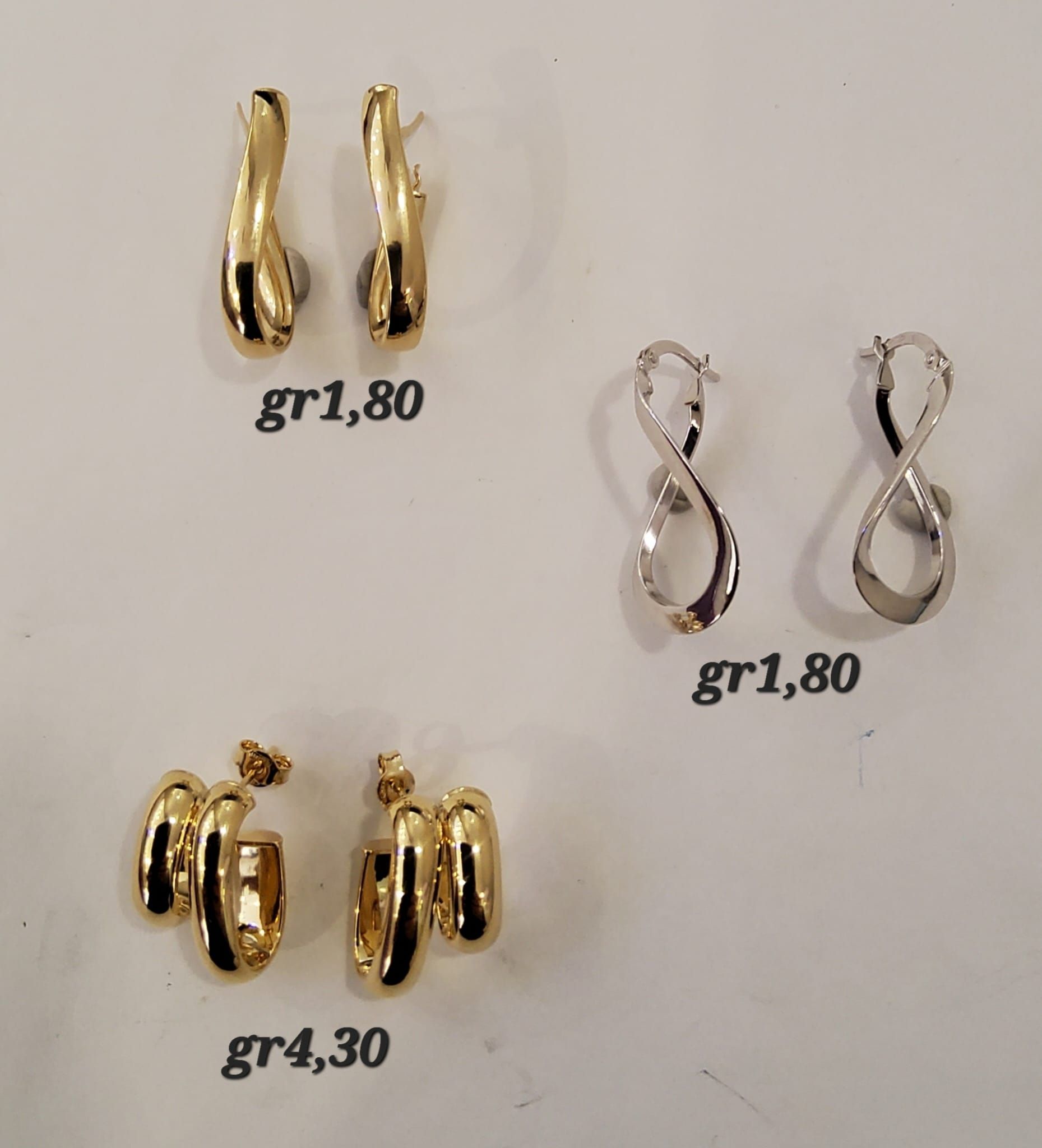 ORECCHINI ORO 18KT MODERNI
