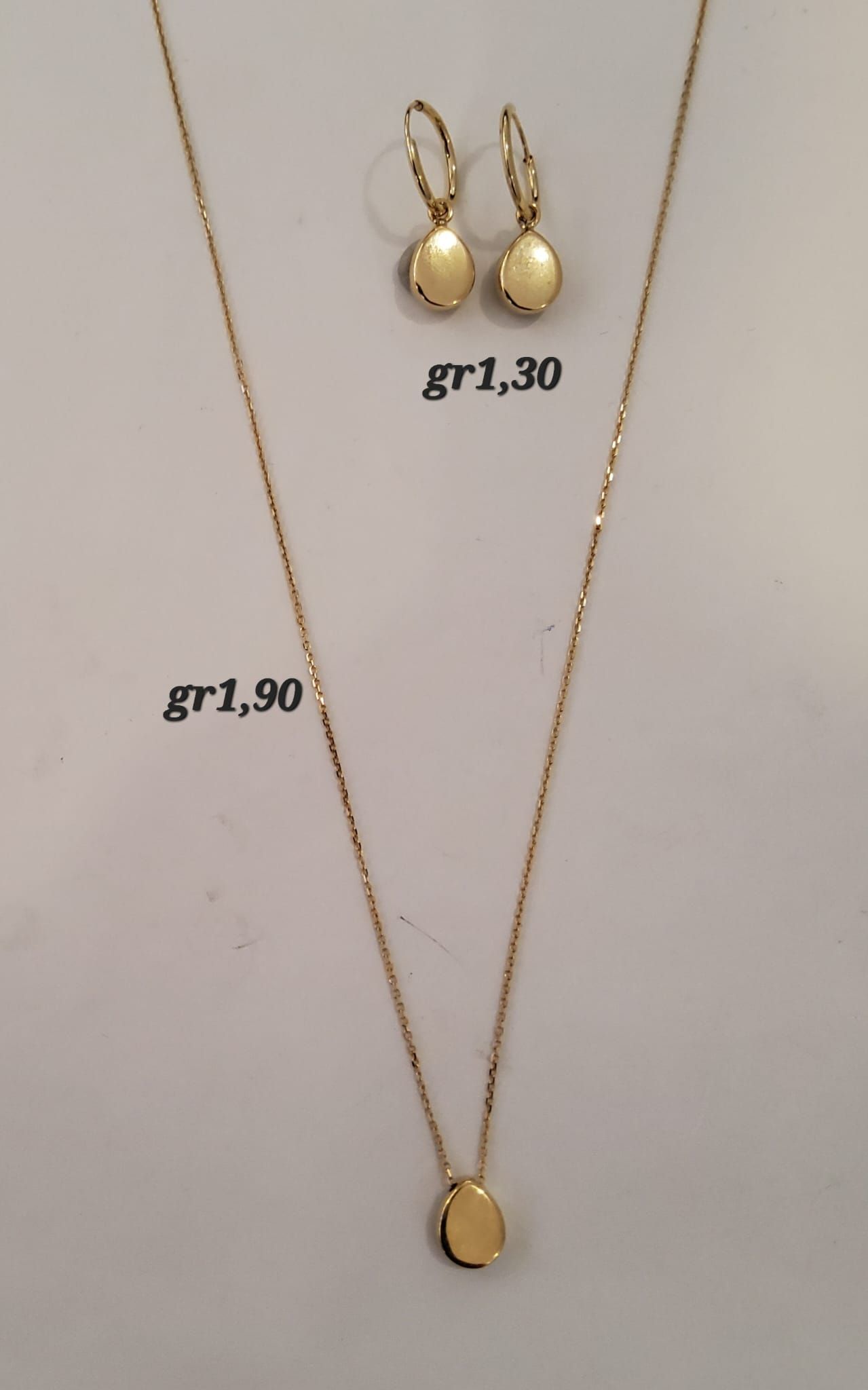 COMPLETO CON  ORECCHINI , PENDENTE ORO 18K GIALLO