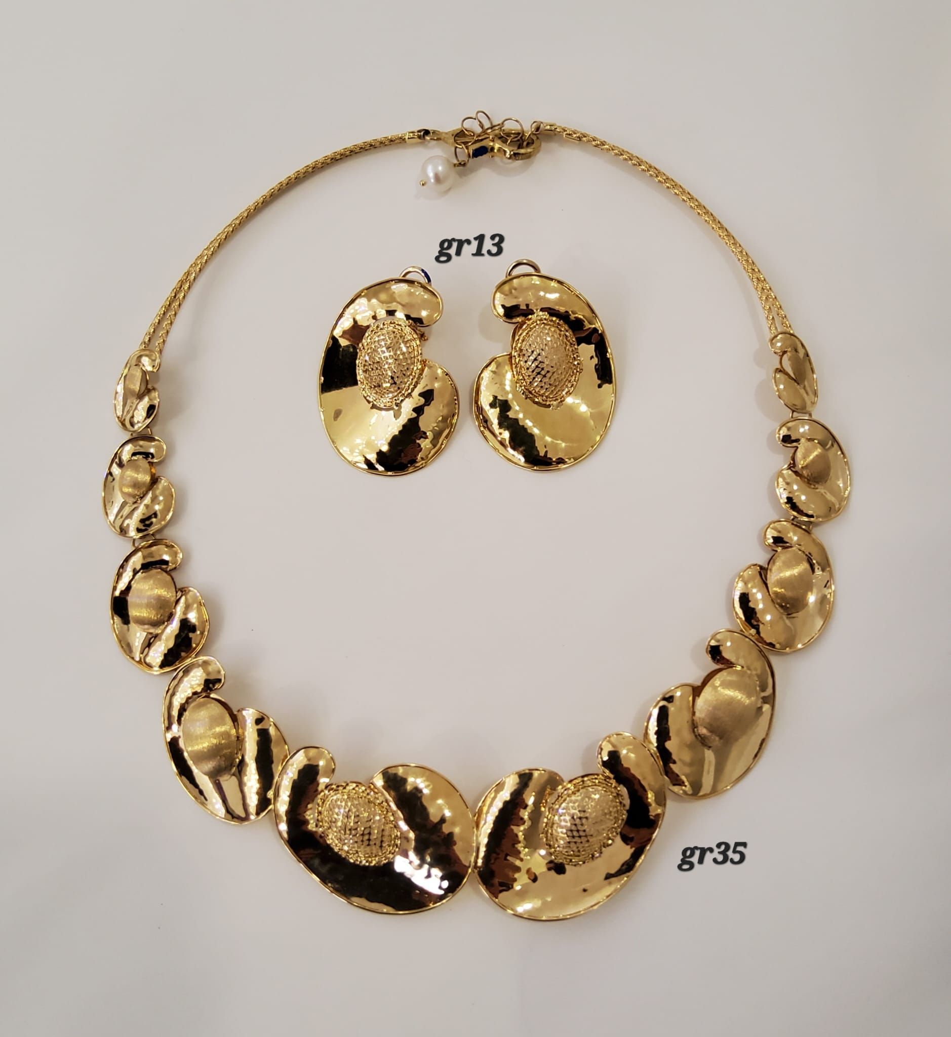 PARURE CON   COLLANA E ORECCHINI E ORO 18K GIALLO 