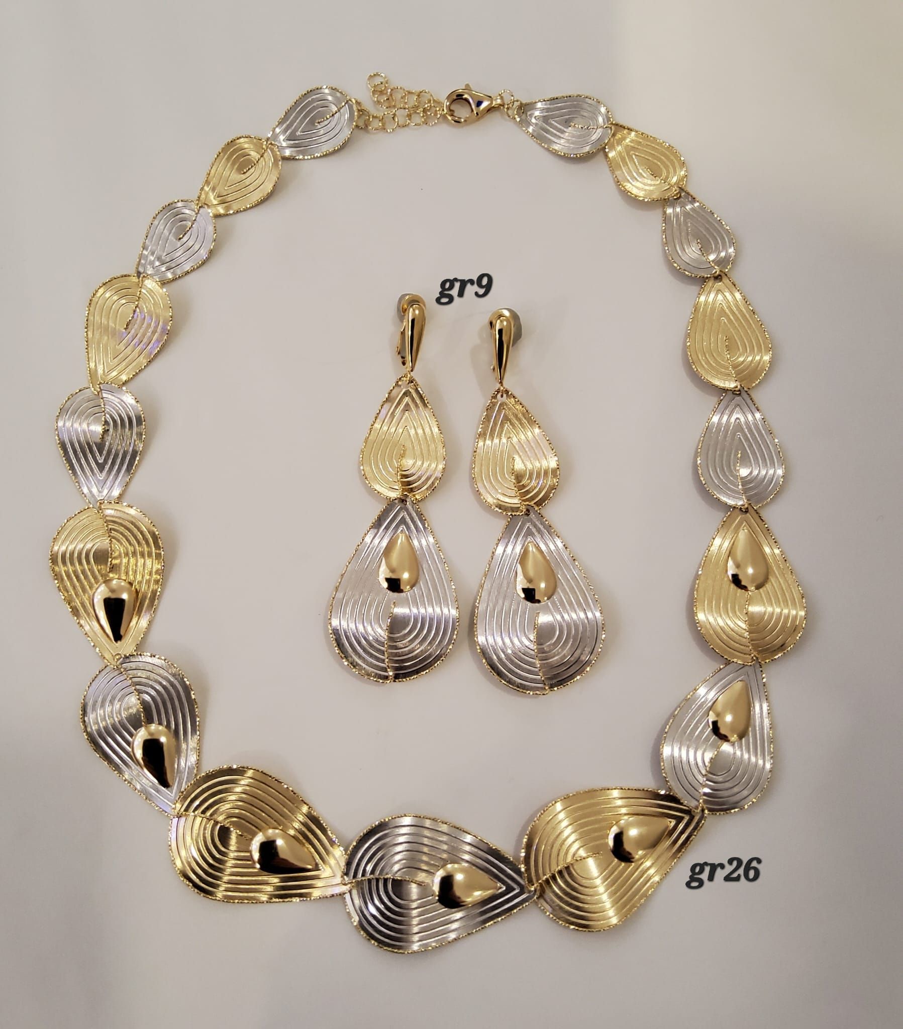 PARURE CON ORECCHINI  ORO 18K  BIANCO E GIALLO