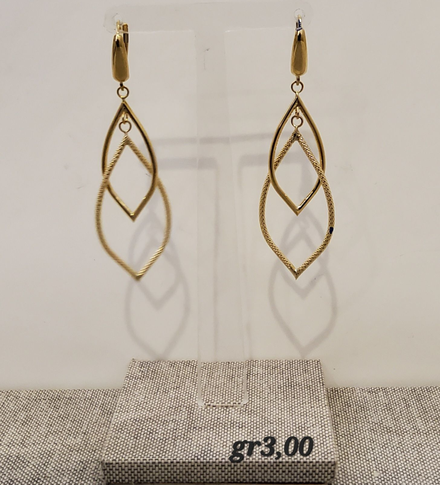ORECCHINI  PENDENTI ORO 18KT