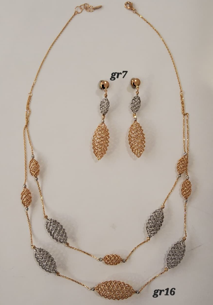 COLLANA CON PENDENTE, ORECCHINI  ORO GIALLO 18K 