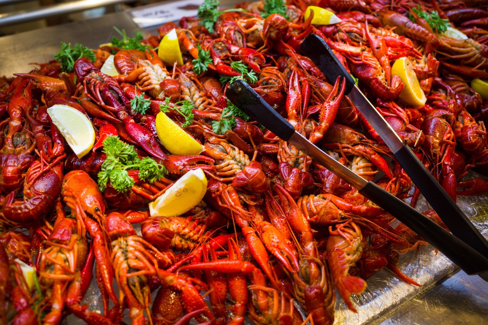 Crabs With Lemon — San Antonio, TX — Nuttin Betta Crabs With Lemon — San Antonio, TX — Nuttin Betta