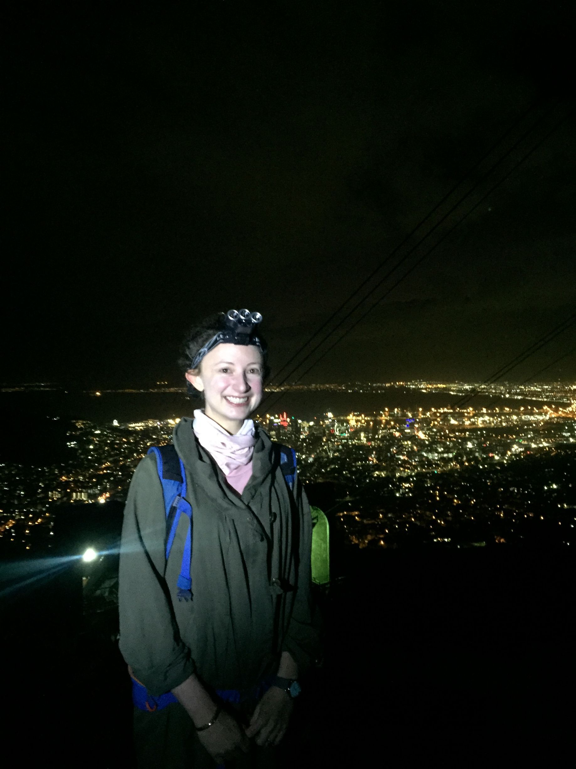 lions head hike with head light