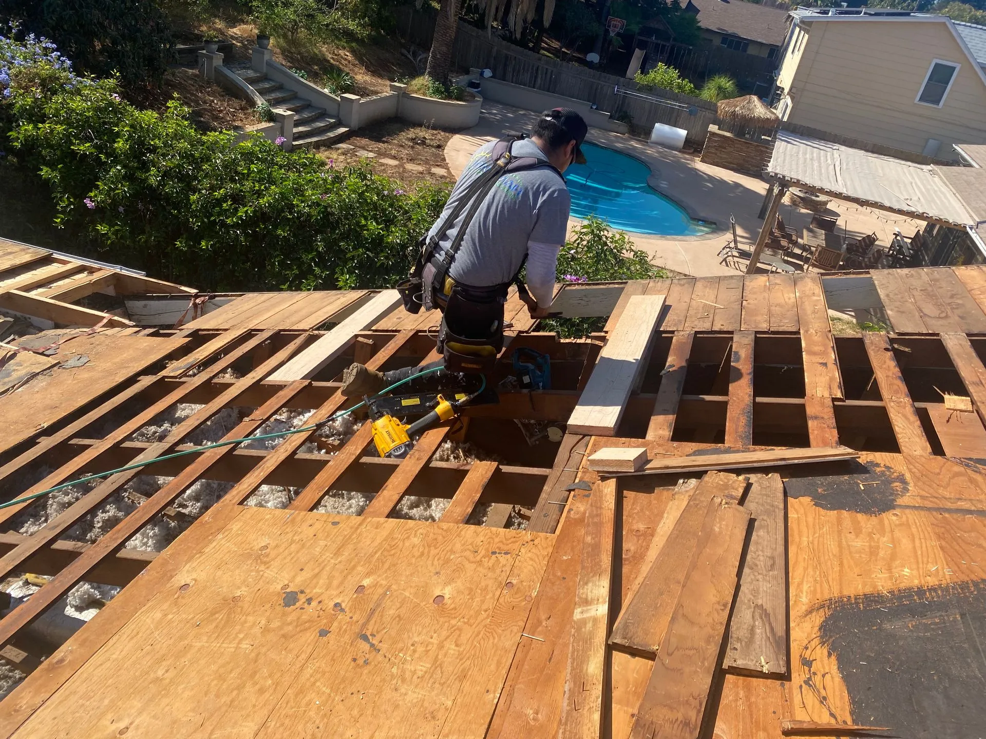 roof leak repair