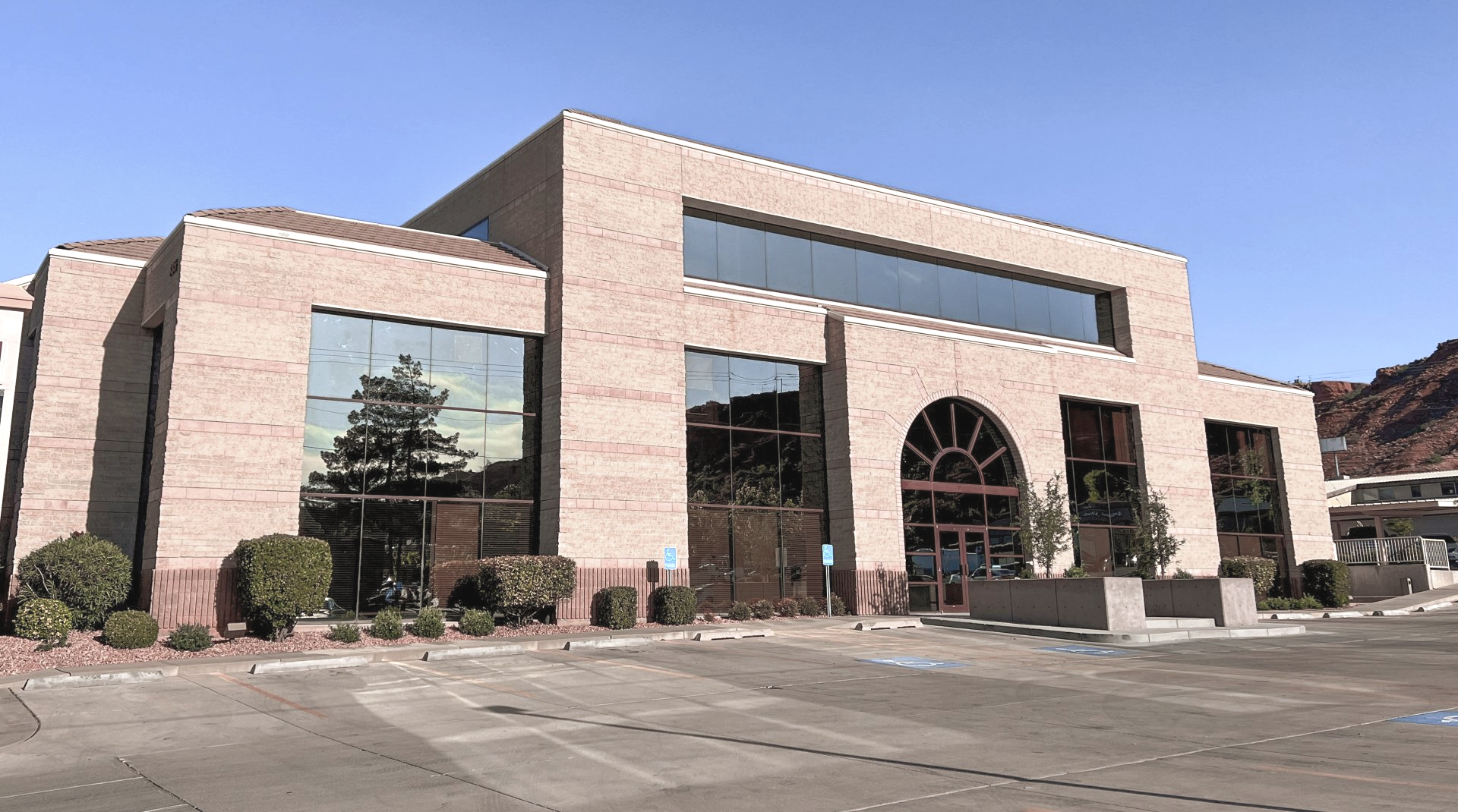 Jennings Business Center
