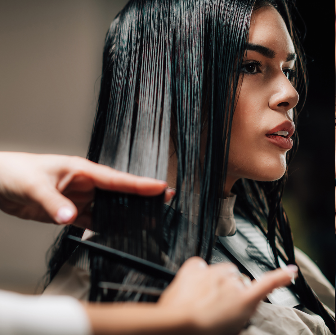 Beauty Salon womens haircut