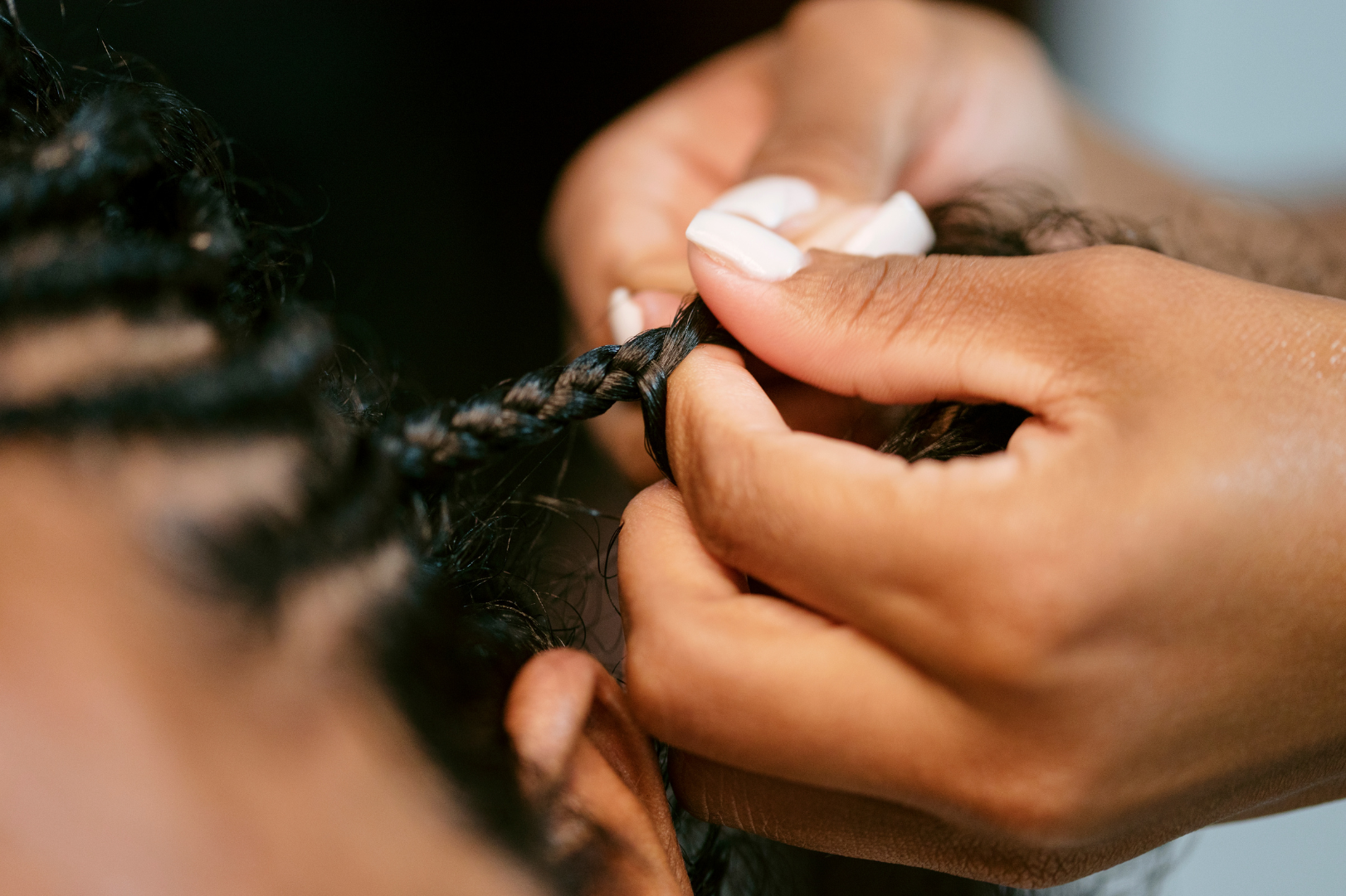 Beauty Salon BRAIDING