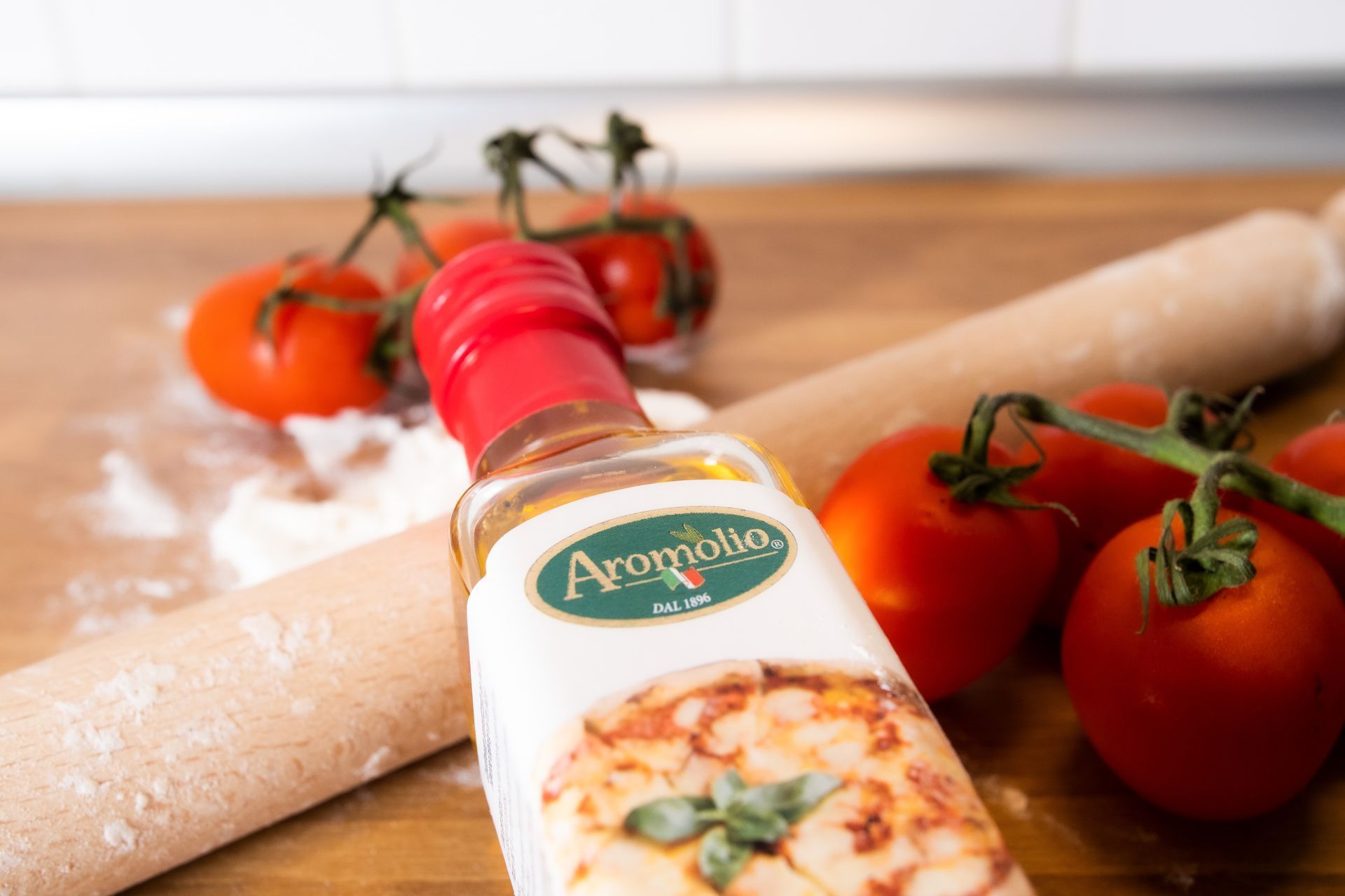 Aromolio - olio extravergine di oliva e olio aromatizzato