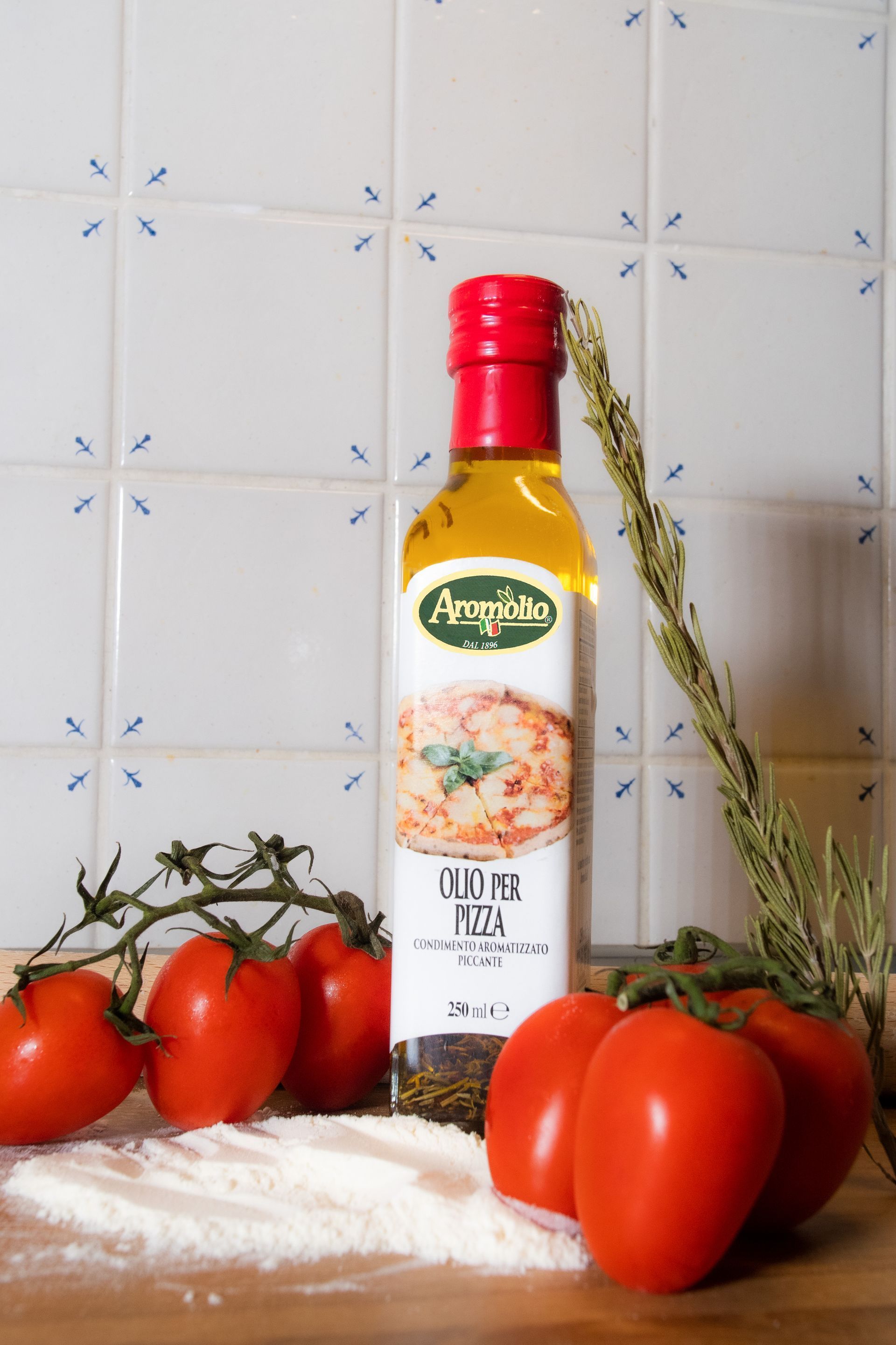 Aromolio - olio extravergine di oliva e olio aromatizzato
