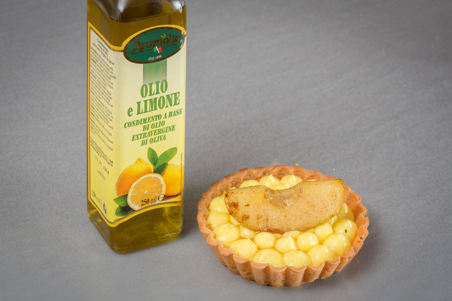 Aromolio - olio extravergine di oliva e olio aromatizzato