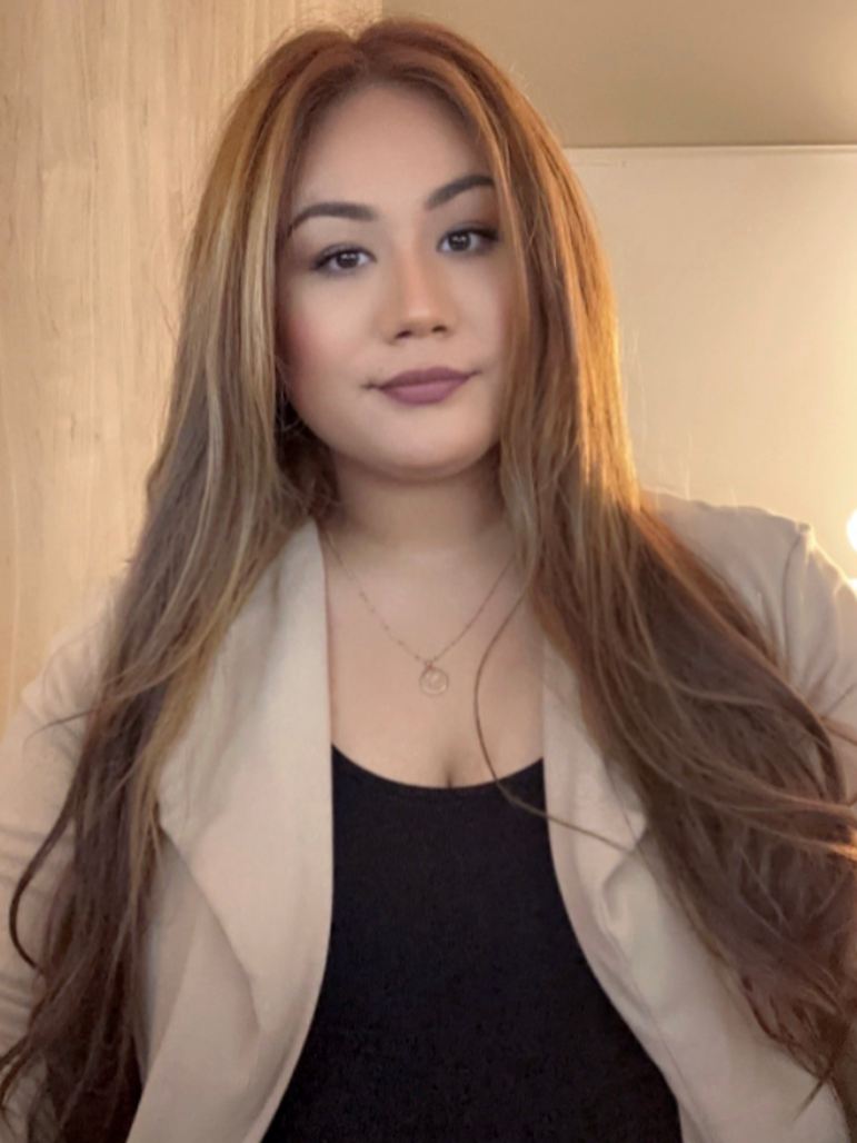 Corina Leon