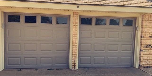 residential garage door 16