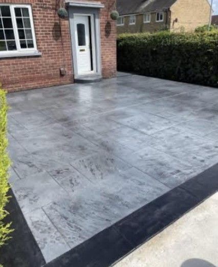 Driveways and Paving Nottingham buff resin patio and resin step and pathway from the patio doors