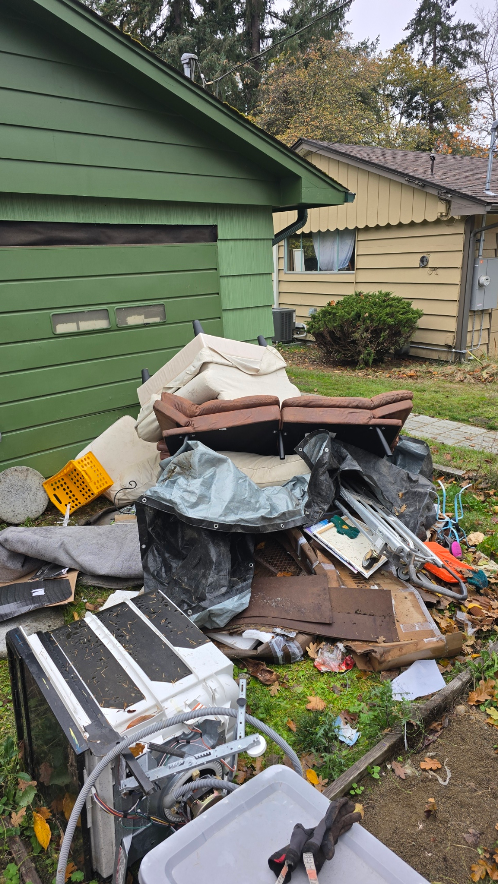 property cleanup, property manager, tenant cleanout, junk removal