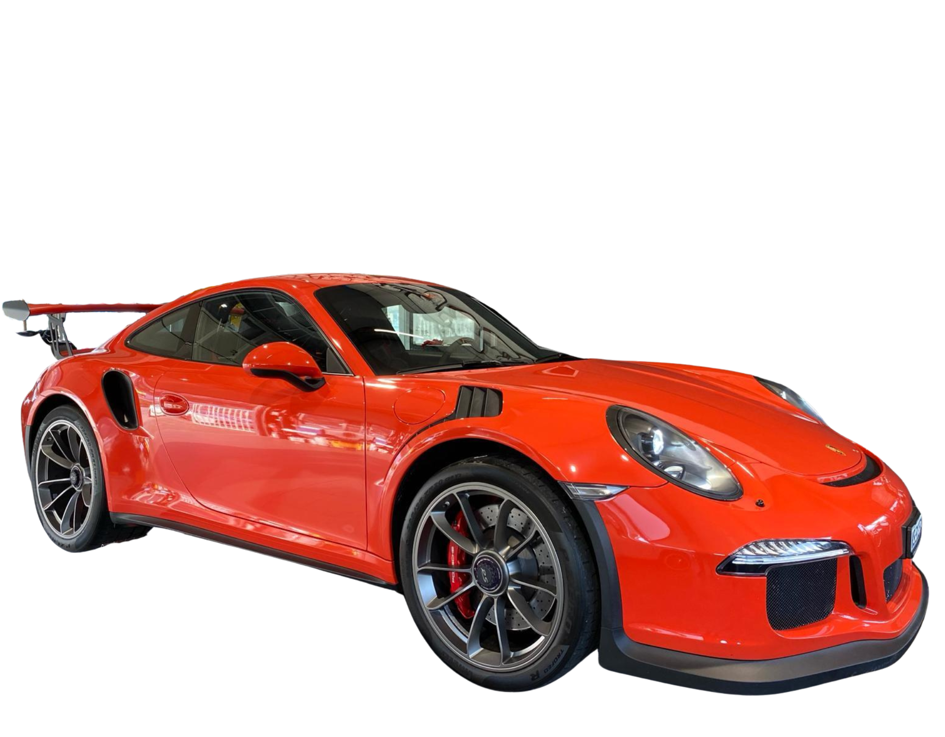 une porsche 911 gt3 rs rouge