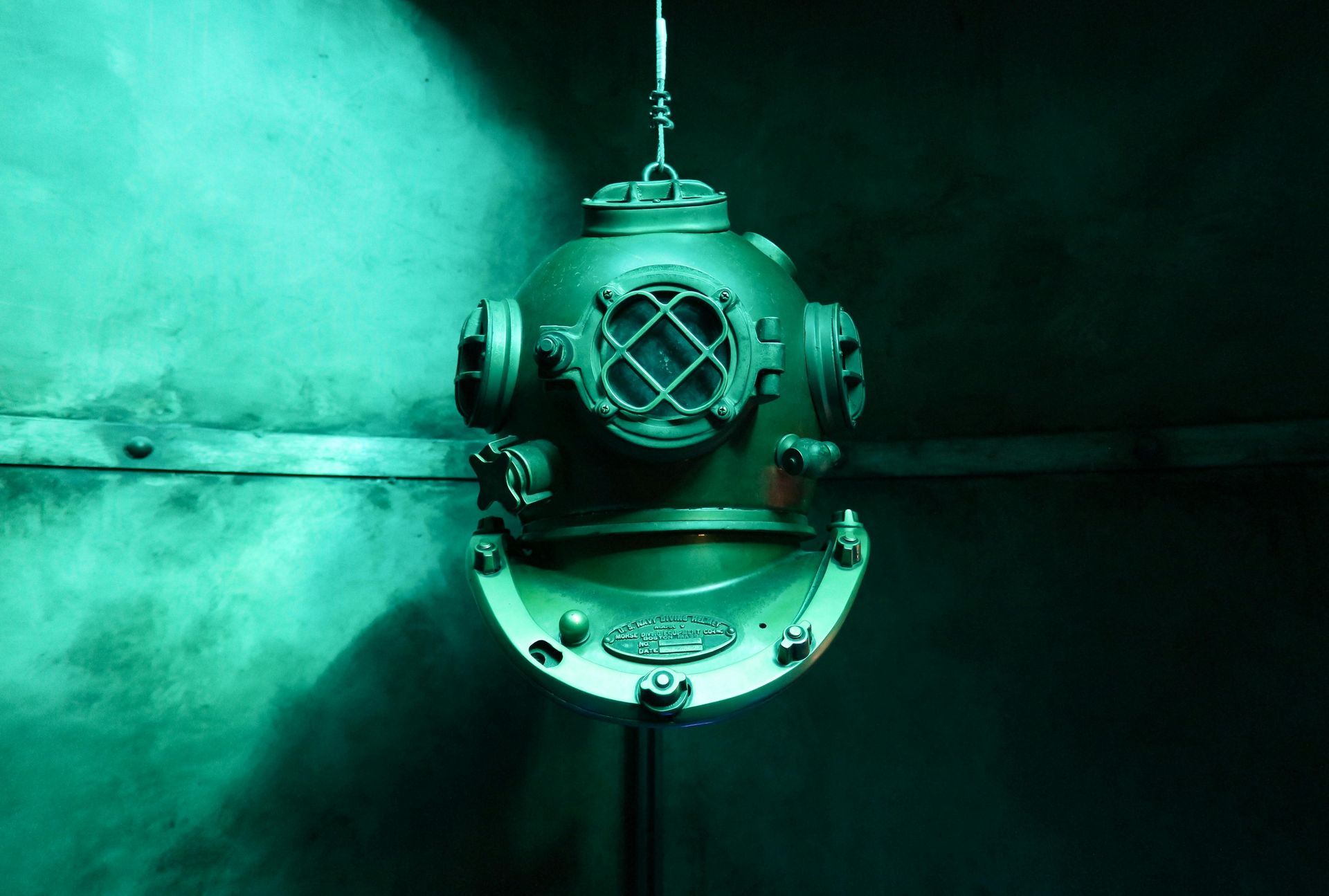 image of an old submarine helmet