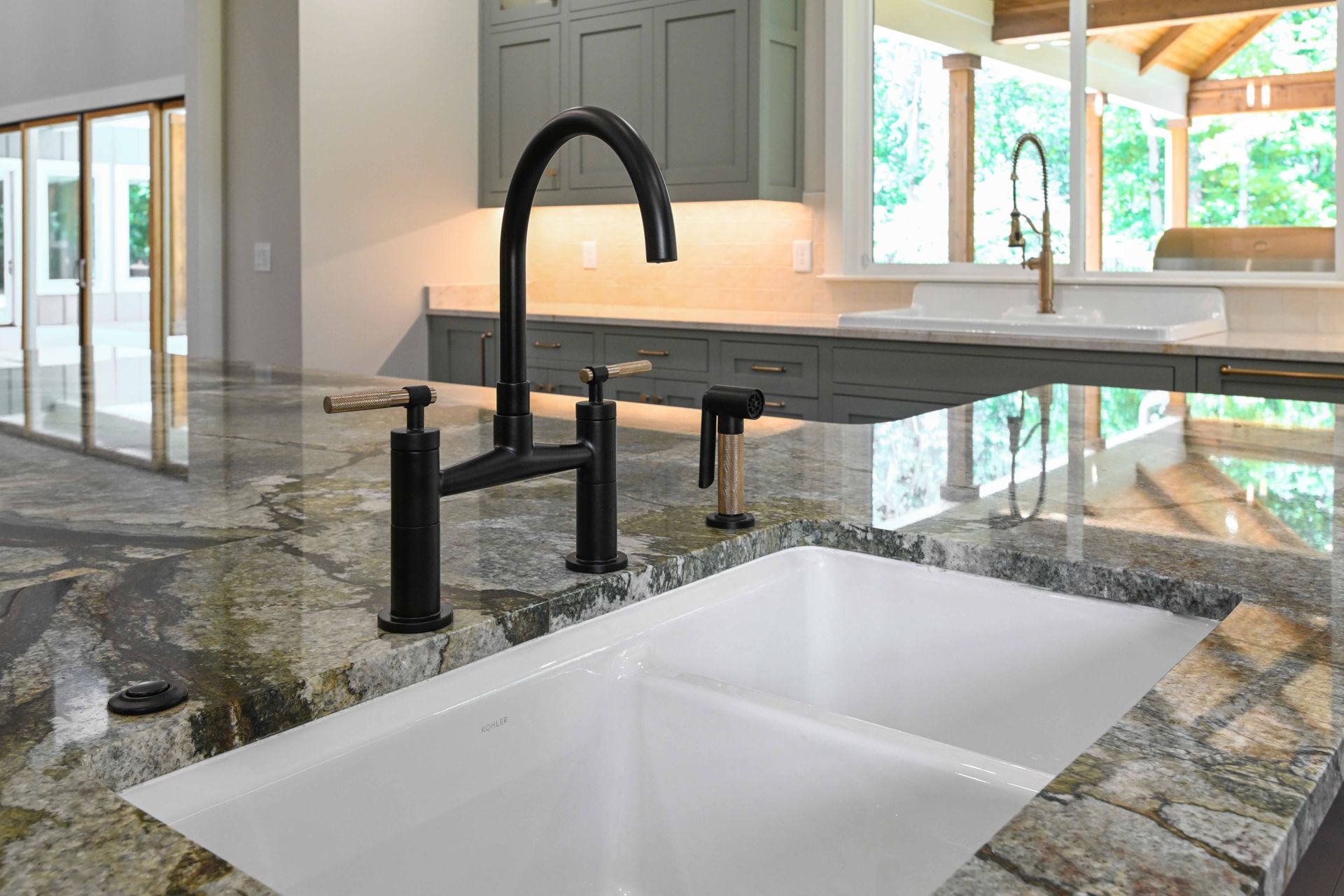 Faucet fixture installation in Winder, GA