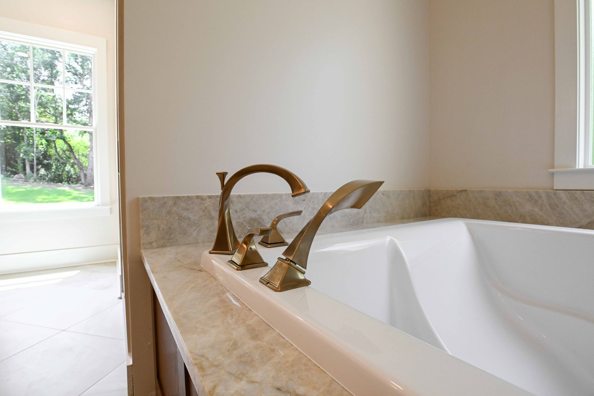 Jacuzzi tub faucet fixture installation in Atlanta, GA