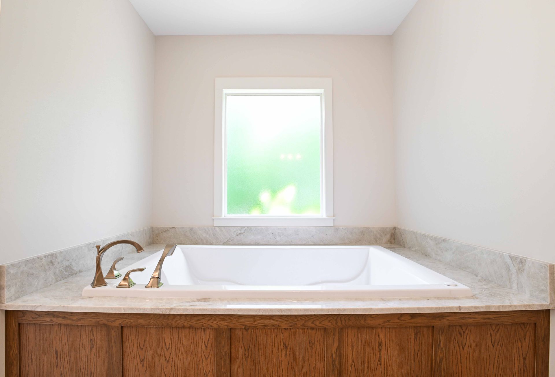 Bathtub plumbing and fixture installation in Atlanta, GA