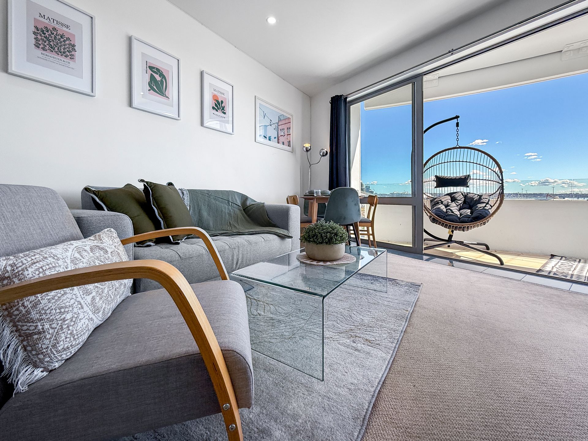 Tui Airbnb Management Ltd