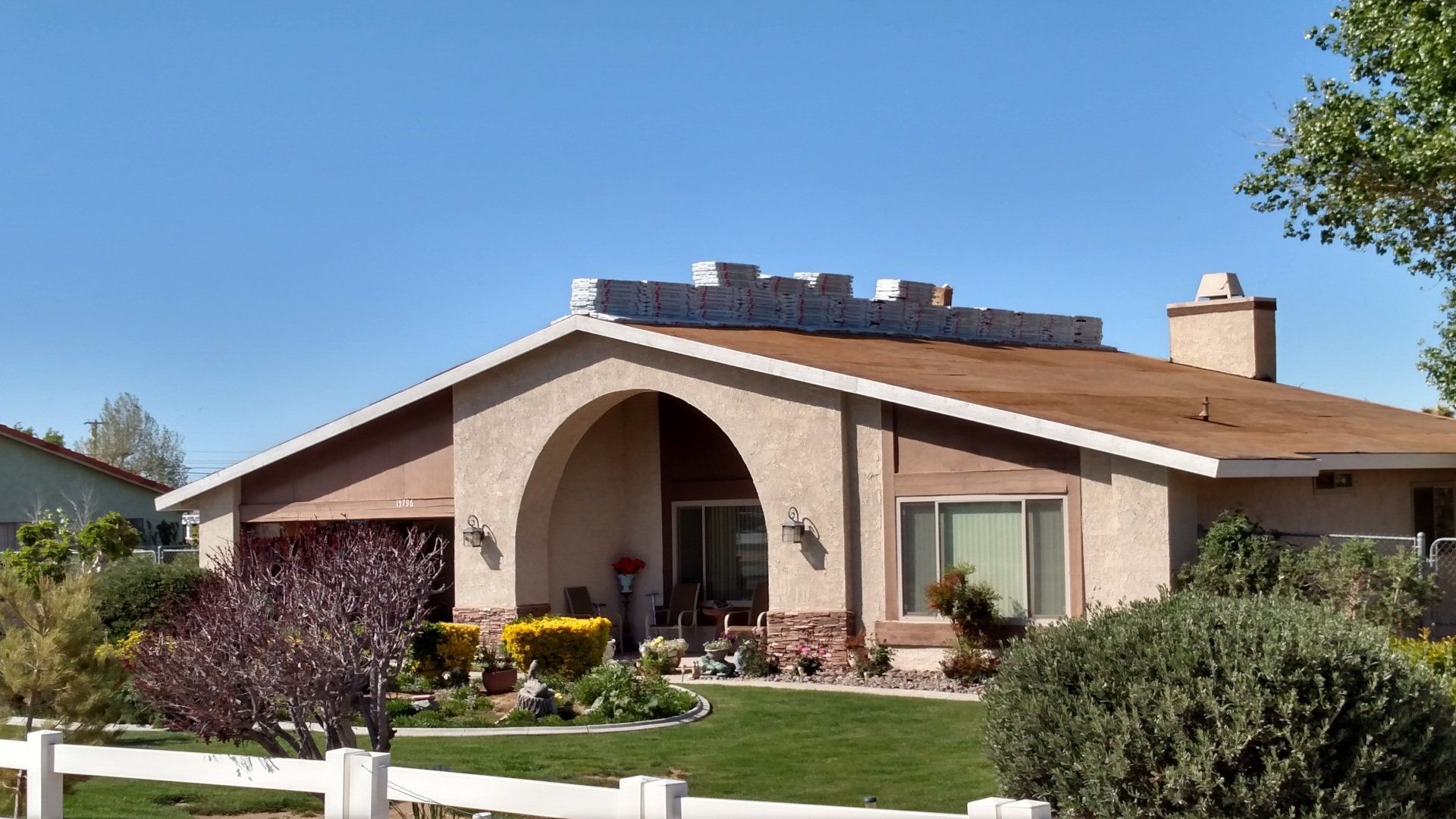 ROOF INSPECTION IN HESPERIA, CA