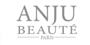 Logo ANJU BEAUTÉ PARIS en caractères gris serif sur fond blanc
